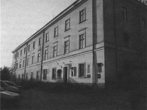 Східно-Західна вулиця. Повернення до Львова