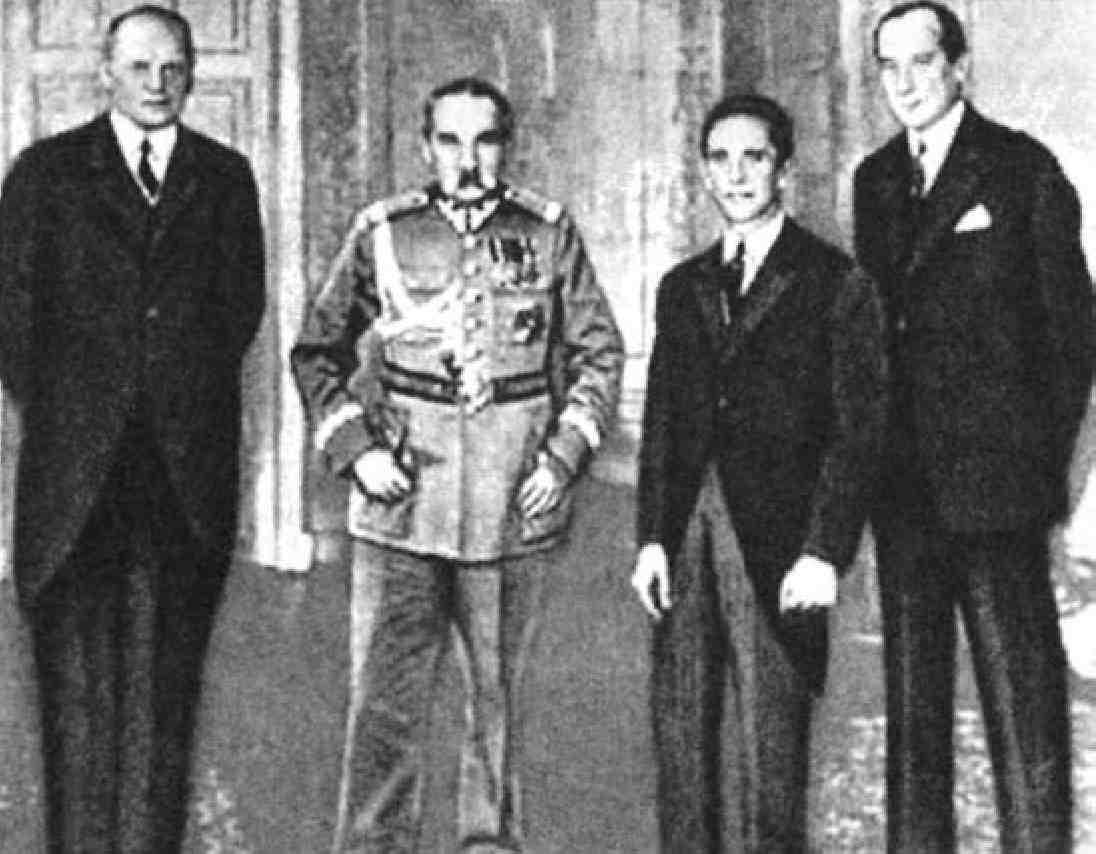 Война и мир Михаила Тухачевского