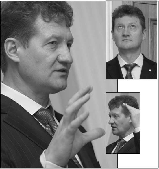 Первые Лица
